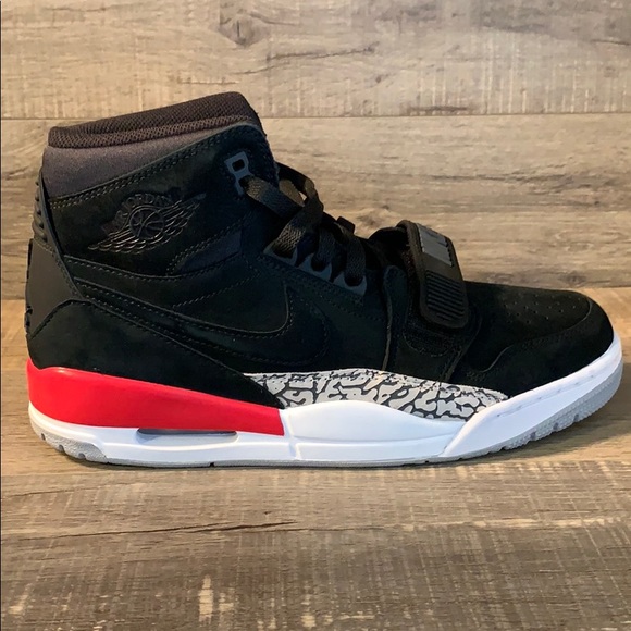 Air Jordan Legacy 312 - Black/Black Fire-Red - Picture 4 of 6
